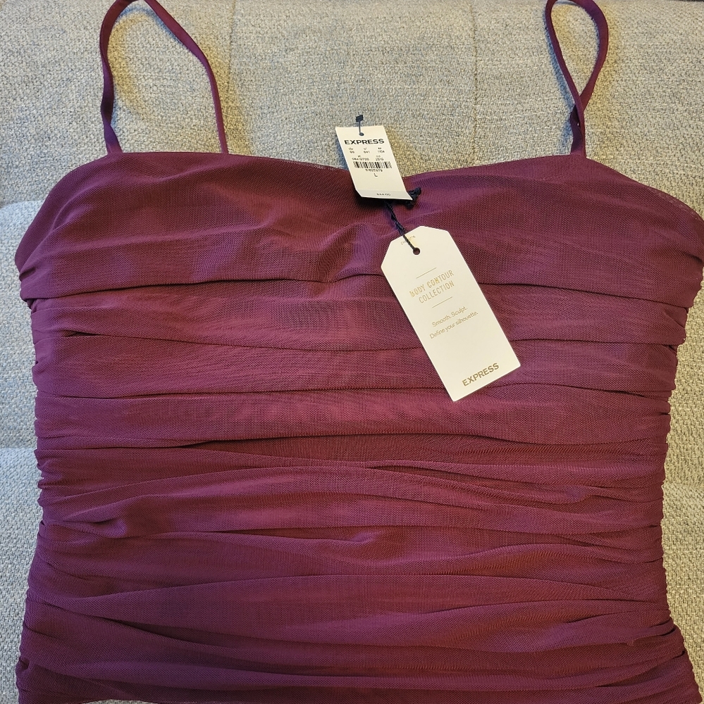 Body contour mesh cropped top